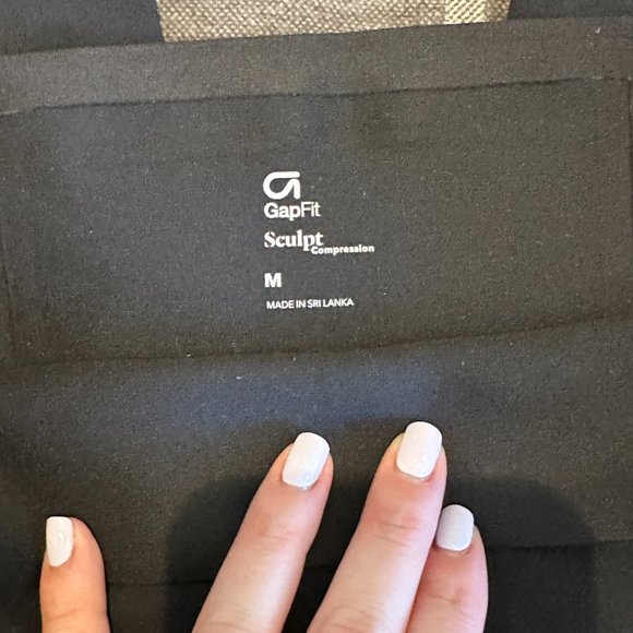 GAP Sculpt Cropped Leggings - Picture 5 of 5